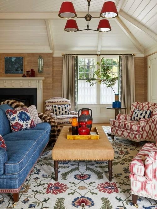 Это пространство, где цвет становится главным инструментом создания настроения. 08