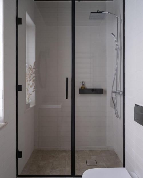 Этот дом на территории рядом с основным домом хозяев находится. 09 Этот дом на территории рядом с основным домом хозяев находится. 09