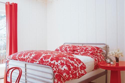 Пляжный дом Сары Джессики Паркер в хэмптонсе оформлял ее друг Эрик Хьюз, который до этого ни разу не занимался дизайном интерьеров. 04