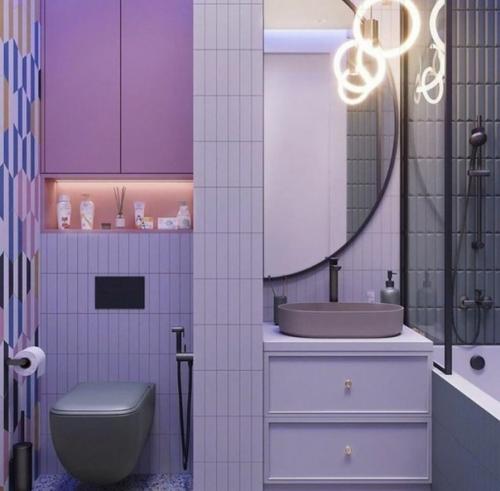 Институт цвета Pantone по традиции выбрал цвет наступающего года, в этот раз им стал оттенок лавандового под названием Very Peri 17-3938. 02