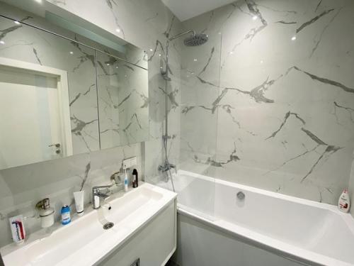 Видовая квартира под аренду. 05