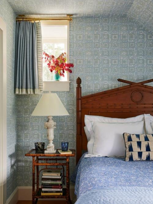 Это пространство, где цвет становится главным инструментом создания настроения. 01