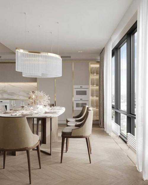 Изысканный и утончённый интерьер кухни - гостиной со столовой зоной. 01