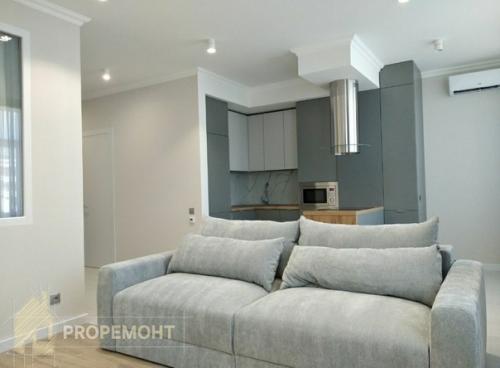 Очень стильная квартира после дизайнерского ремонта. 01