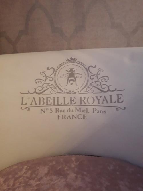 Здравствуйте!  Покажу вам сразу две переделки, т. к. они не велики и по отдельности тянут только на маленького удаленького. 1. 04