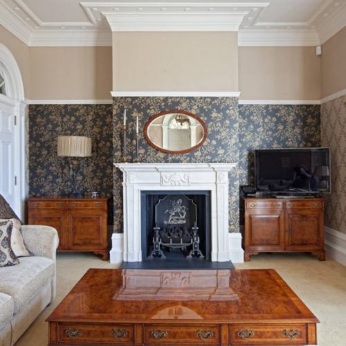 Модные обои для гостиной 2021 года - смелые сочетания. 03