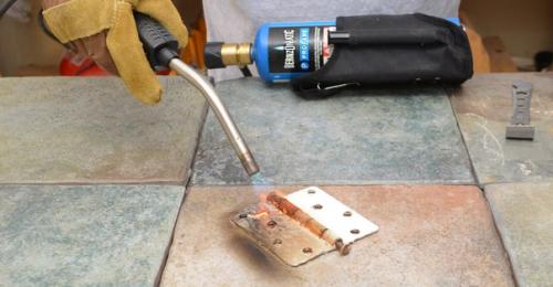 3 простых шага до удаления старой краски. 03