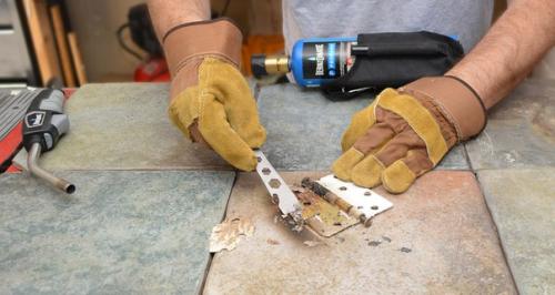 3 простых шага до удаления старой краски. 04