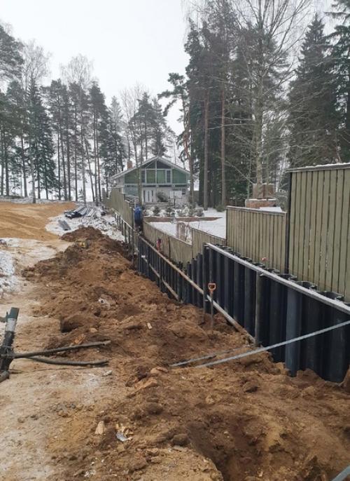 Решил показать свою последнюю коммерческую работу. 01