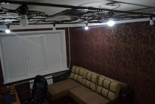 Кованная люстра своими руками делали муж с папой. 02