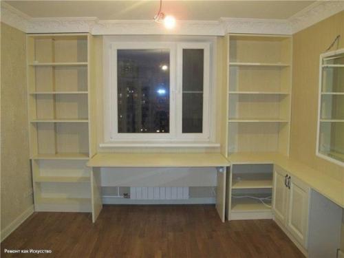 Шкафы вокруг окна. 05