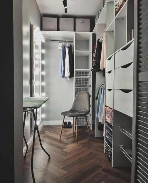 Переделка небольшой комнатки. 01