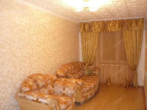 Сделали ремонт в комнате сына пяти лет. 05