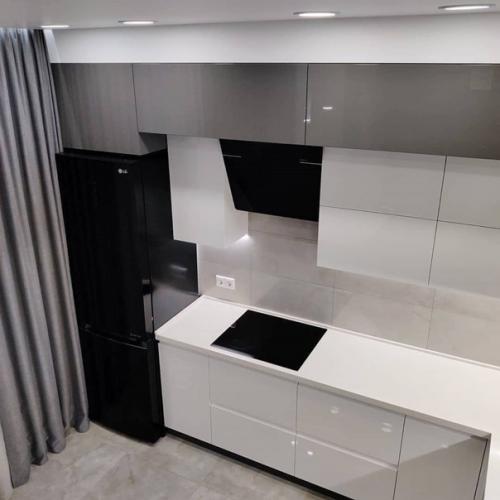 Без ярких акцентов, без декора, все серое и белое, чтобы глаза отдыхали. 02