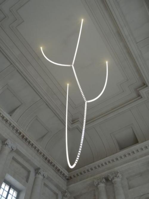 Дизайн люстр постоянно меняется. 07