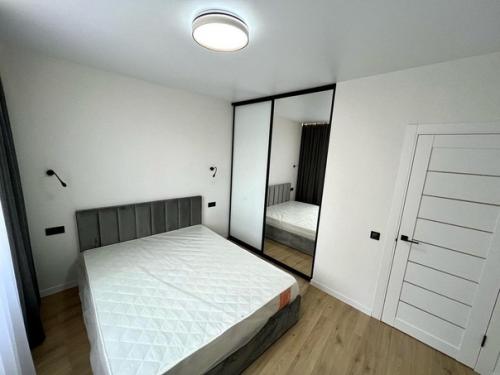 Все сделано своими руками за 6 месяцев. 09