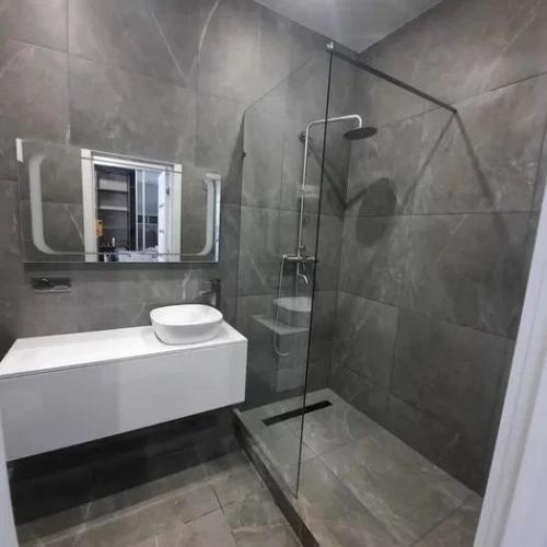 53 кв.  м после капитального ремонта. 05