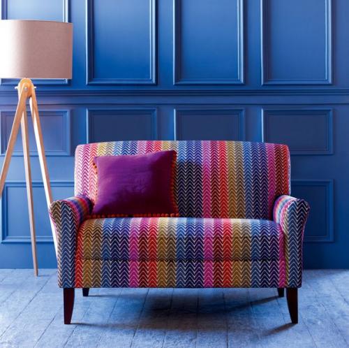 Цветные диваны уют и настроение в комнате создадут? 03