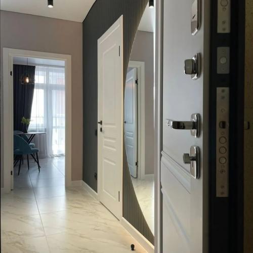 Добрый день.  Это наша квартира. 1. 02