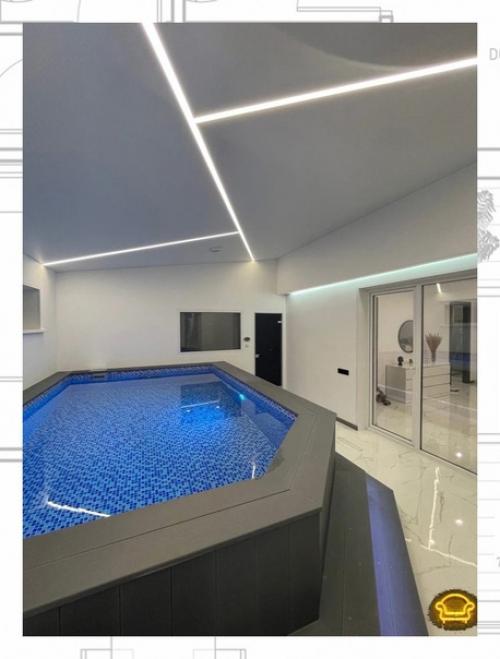 Для обустройства помещения в стиле хай - тек преимущественно используются металлические и стеклянные детали. 05