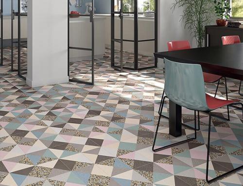 Изначально терраццо - напольное покрытие, которое производится из мраморной крошки, связанной твердым клинкерным цементом. 05