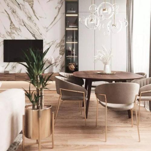 Современная классика с акцентными цветами и материалами в интерьере кухни - гостиной площадью 26 м. 01