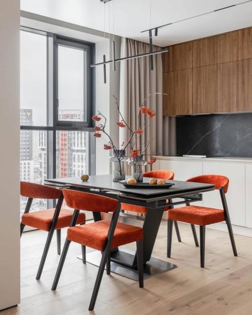 Интерьер получился очень пластичным, все элементы и линии взаимодействуют между собой, выстраивая плавные переходы из одной формы в другую. 03