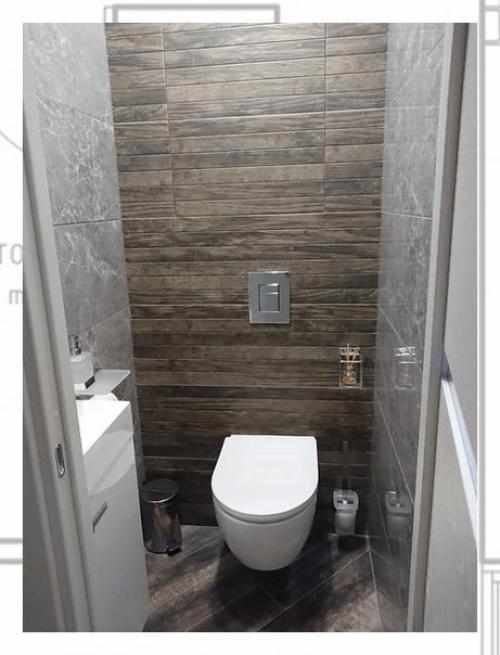 Вот такой санузел у нас после ремонта получился. 06