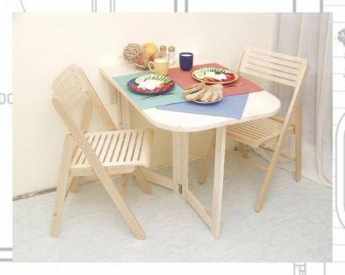 Складной настенный столик в кухне для экономии пространства. 02