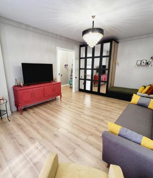 Однушка, 42 кв. 03