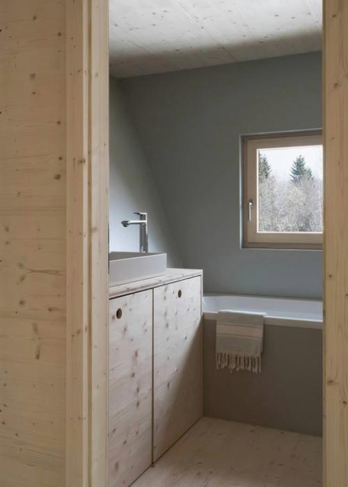 Загородный дом для семьи из семи человек - это не просто пространство, это настоящая семейная крепость. 07