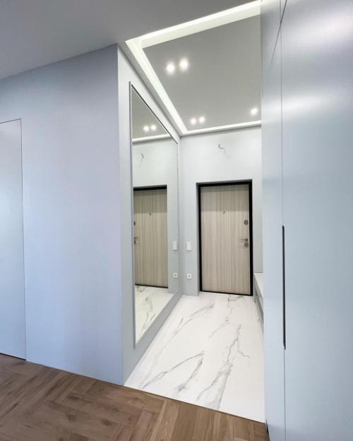 Мебель выполнена в том же оттенке, что и стены. 06