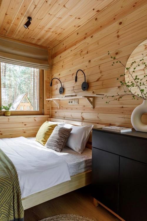 Оформление небольшого домика для отдыха в сосновом лесу - это искусство создавать уют и комфорт в самом сердце природы. 02