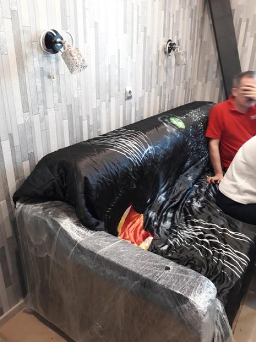 Кухню делали своими руками 2 года, были голые стены. 01