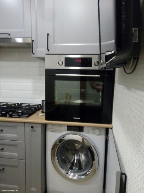 6 кв.  м. очень маленькая хрущевская кухня после ремонта. 05