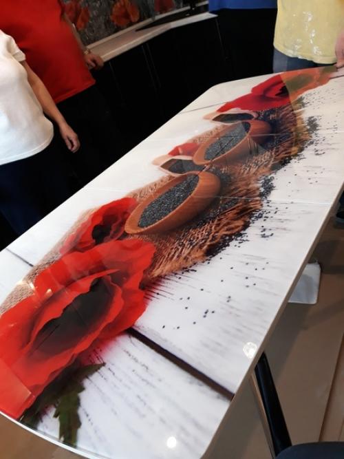 Кухню делали своими руками 2 года, были голые стены. 04