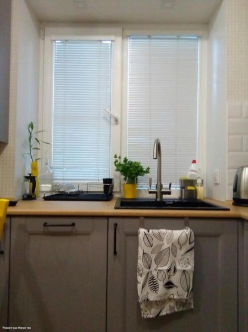 6 кв.  м. очень маленькая хрущевская кухня после ремонта. 04