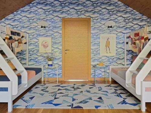 Есть дома, в которых просто живут. 07