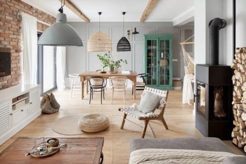 Загородный, уютный коттедж в строгом стиле - современный лофт. 01