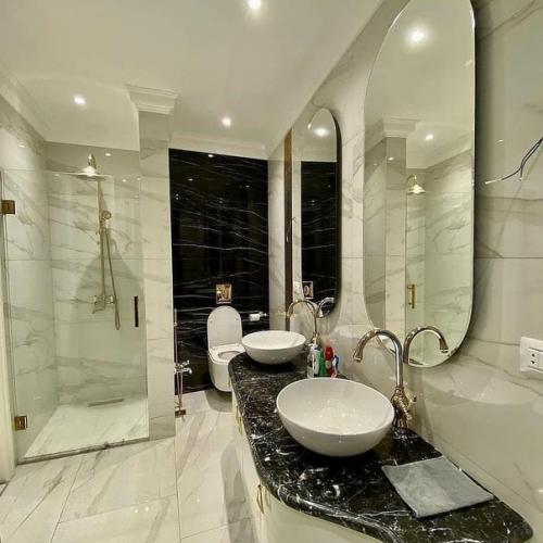 Окончен капитальный ремонт квартиры по дизайн - проекту с авторским надзором, площадью 200 кв. 05