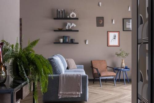 Здесь комфорт встречается с выразительностью: уютные зоны грамотно организованы, чтобы использовать пространство максимально эффективно. 08