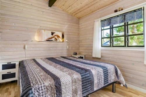 В случае если вам близки тишина, уют и практичность без лишнего шума - этот дом вас точно очарует. 05