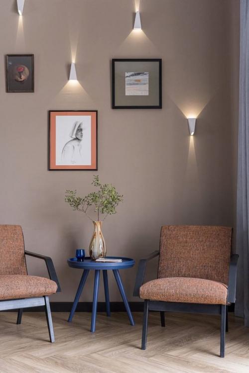 Здесь комфорт встречается с выразительностью: уютные зоны грамотно организованы, чтобы использовать пространство максимально эффективно. 02