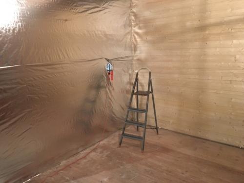 Чердак.  В итоге получилось две большие комнаты, хол, большая кладовая и гардеробная. 02