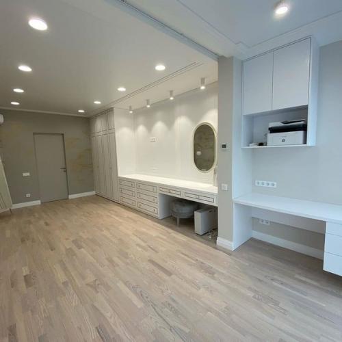 Вторая спальня без ярких акцентов в классическом стиле. 03