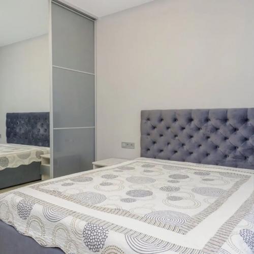 50 кв.  м после капитального ремонта для последующей аренды. 03