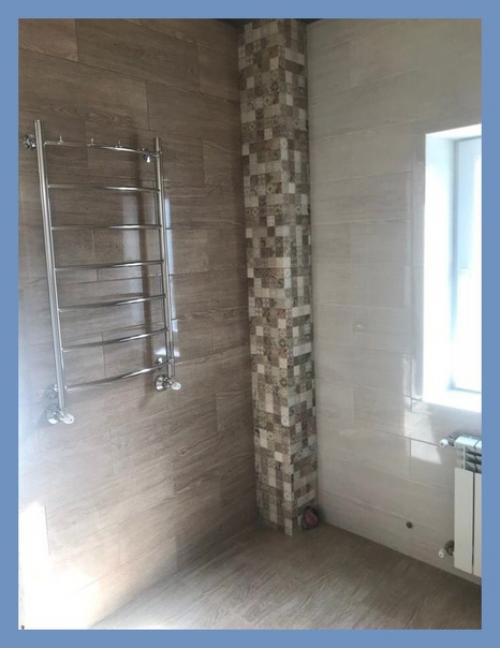 Устроили у себя в доме такую вот уборную комнату. 04