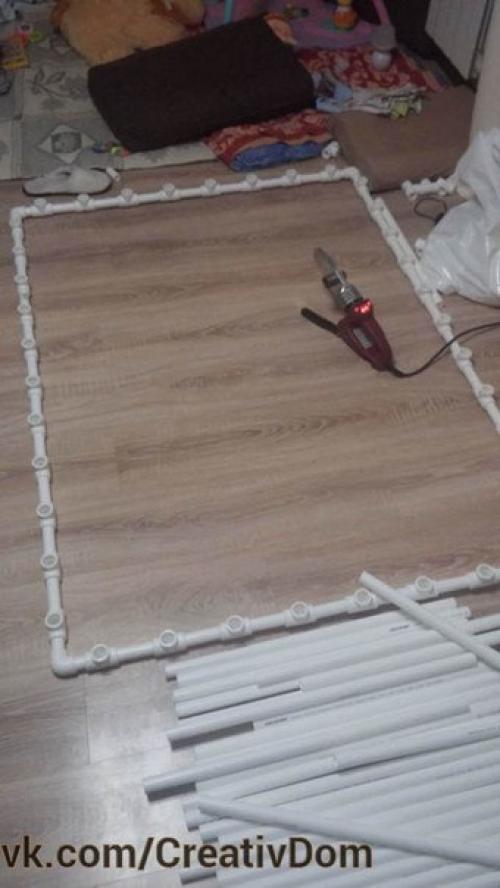 Манеж для ребёнка из пластиковых труб своими руками. 01