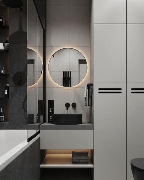 Стильный и контрастный интерьер небольшой ванной комнаты, площадью 4 кв. 02