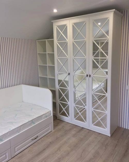 Обставили детскую комнату. 01